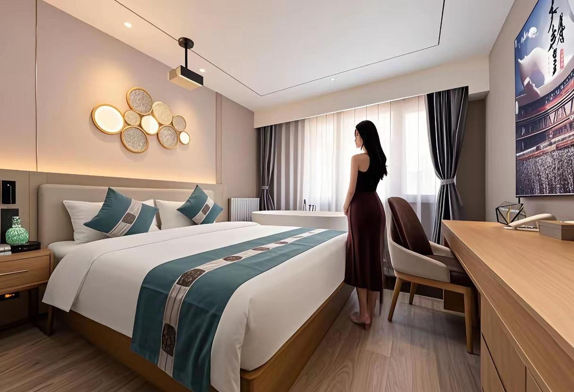 East Sacred Hotel: Tiananmen Square Proximity with Tourism Services Beijing Exterior photo A room at the hotel